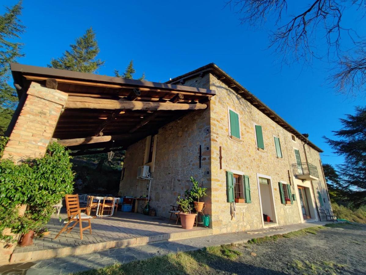 B&B Demetra Solignano Extérieur photo