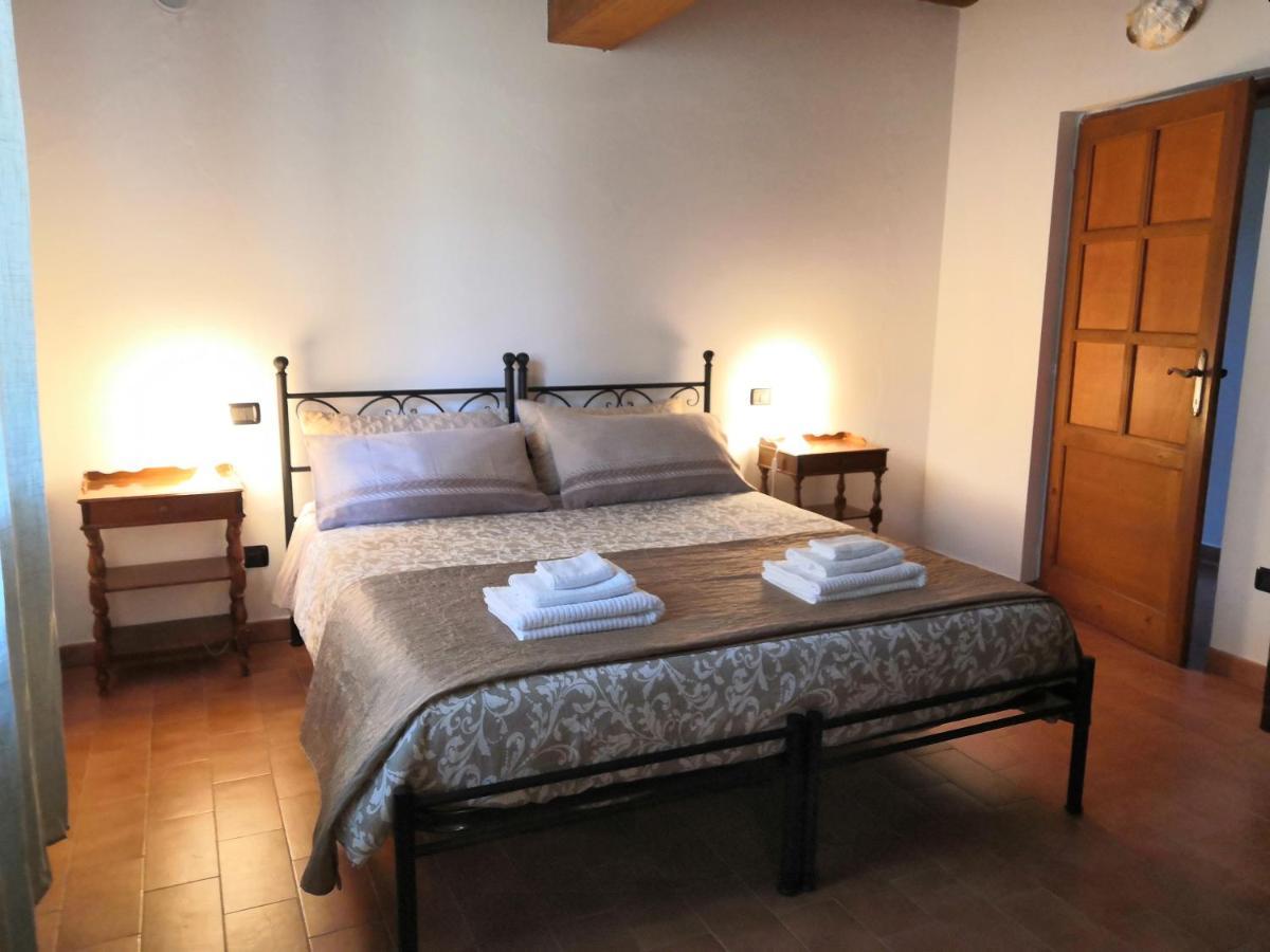 B&B Demetra Solignano Extérieur photo